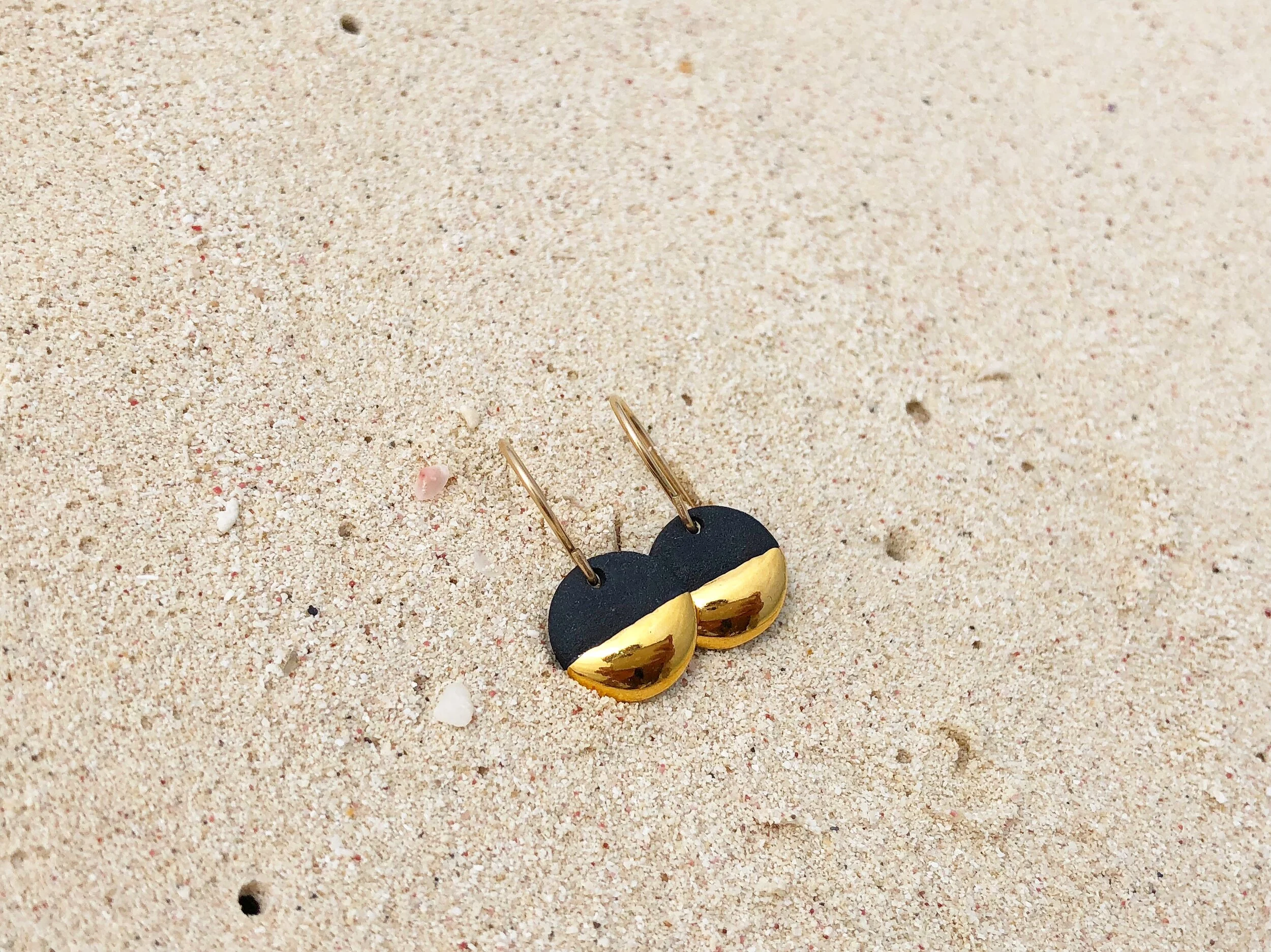 Circle Earrings7.JPG