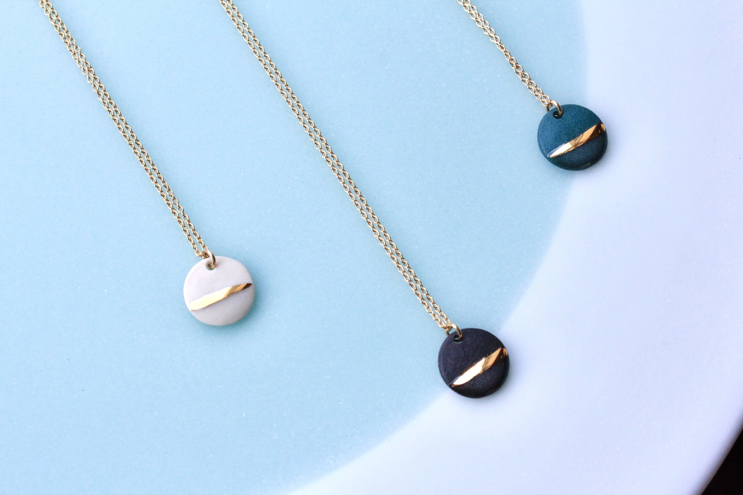 Striped Circle Necklace5.jpeg