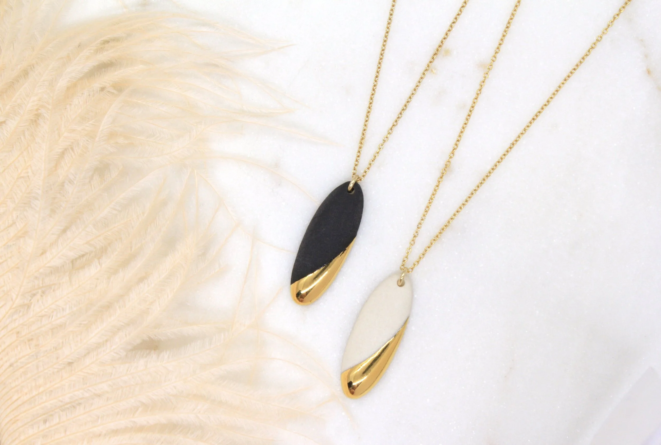 Long Oval Necklace3.jpeg