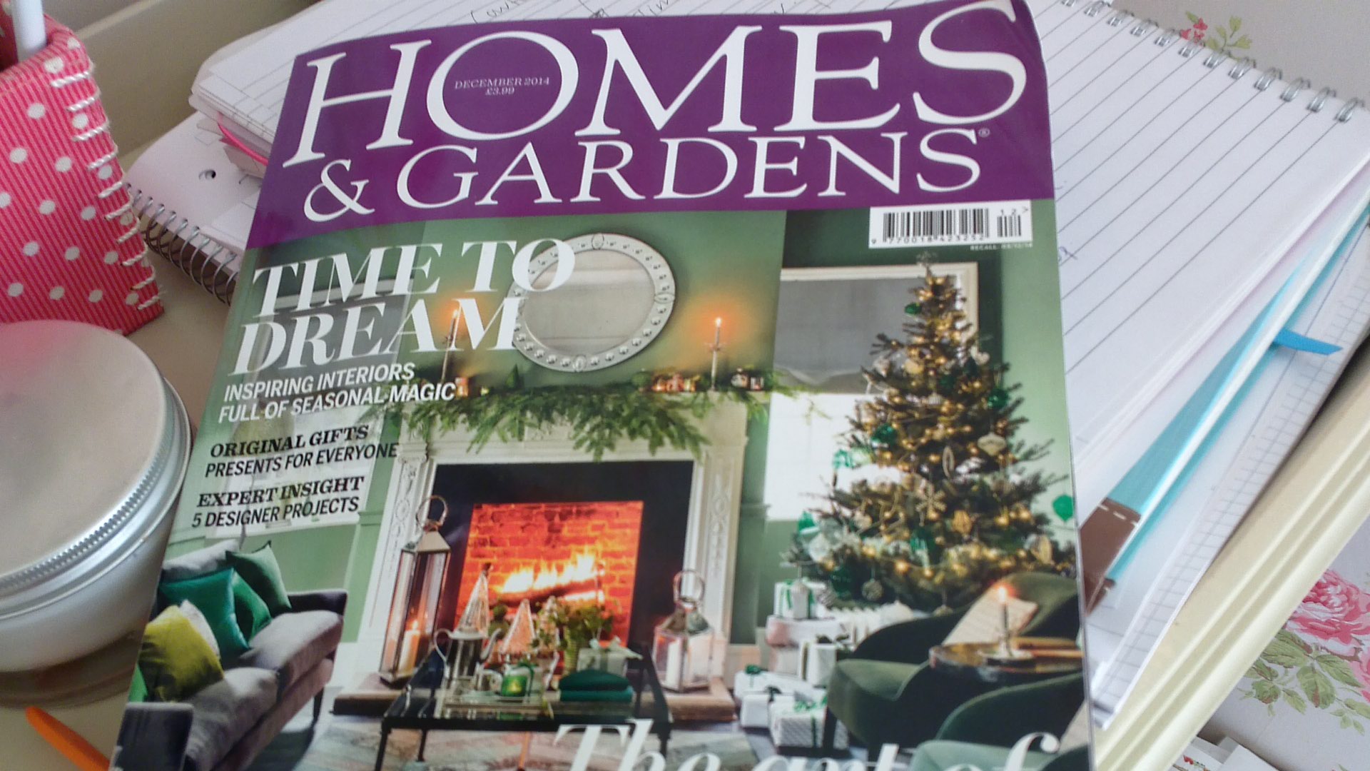 See our work for Sophie Peckett Design on page 79 of the December issue of Homes & Gardens
