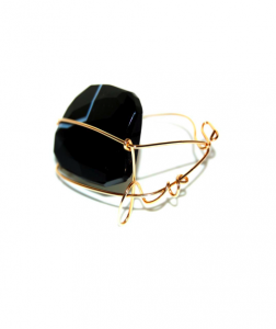 barbara campbell jewelry onxy wire wrap handmade bracelet made in brooklyn  9-252x300_black_cuff.png