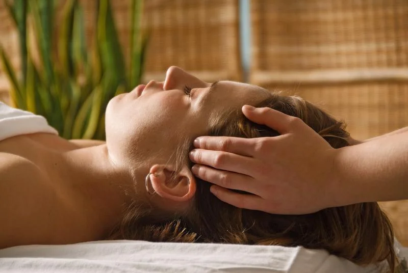 reiki_treatment.jpg