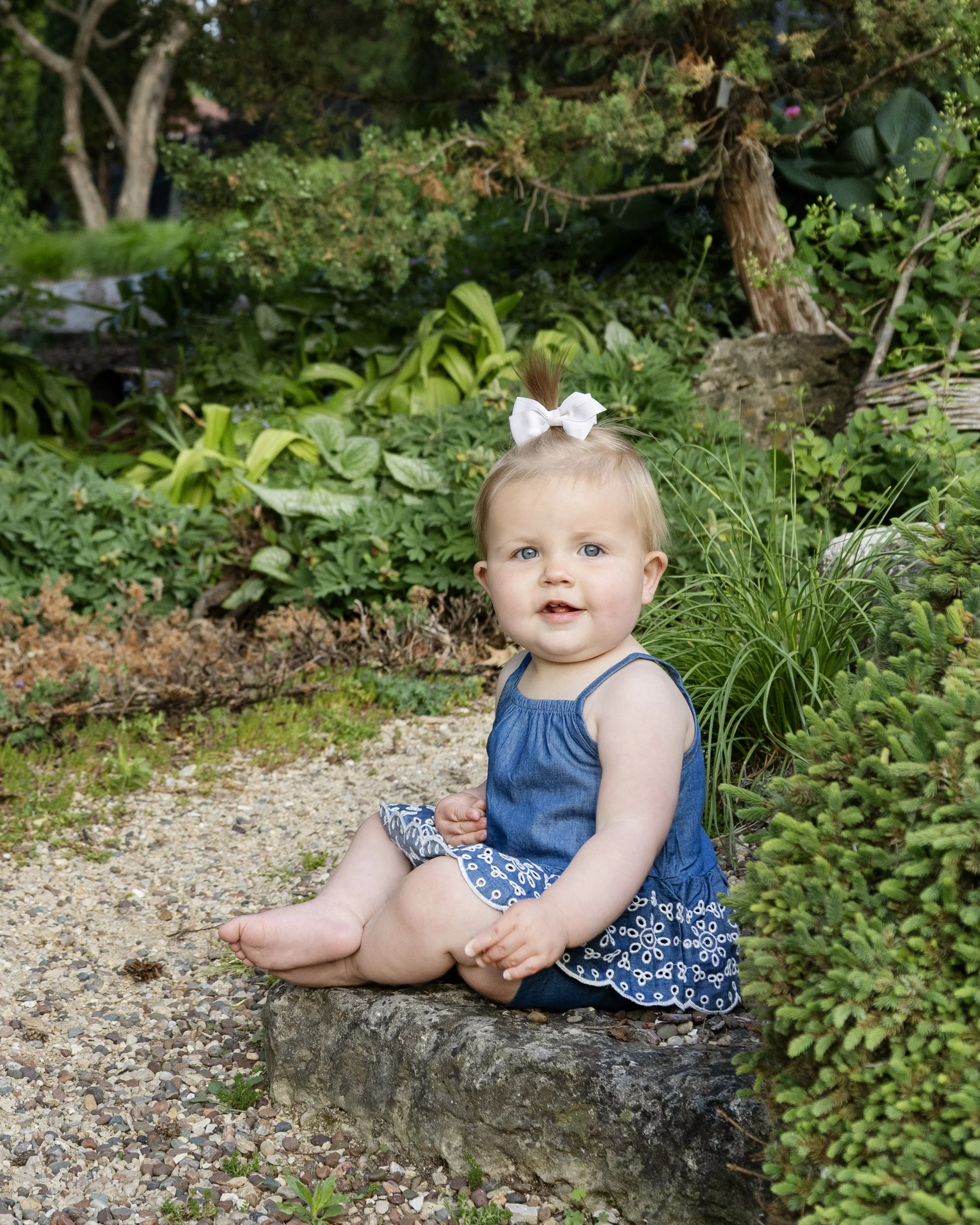 R2-8x10.jpg
