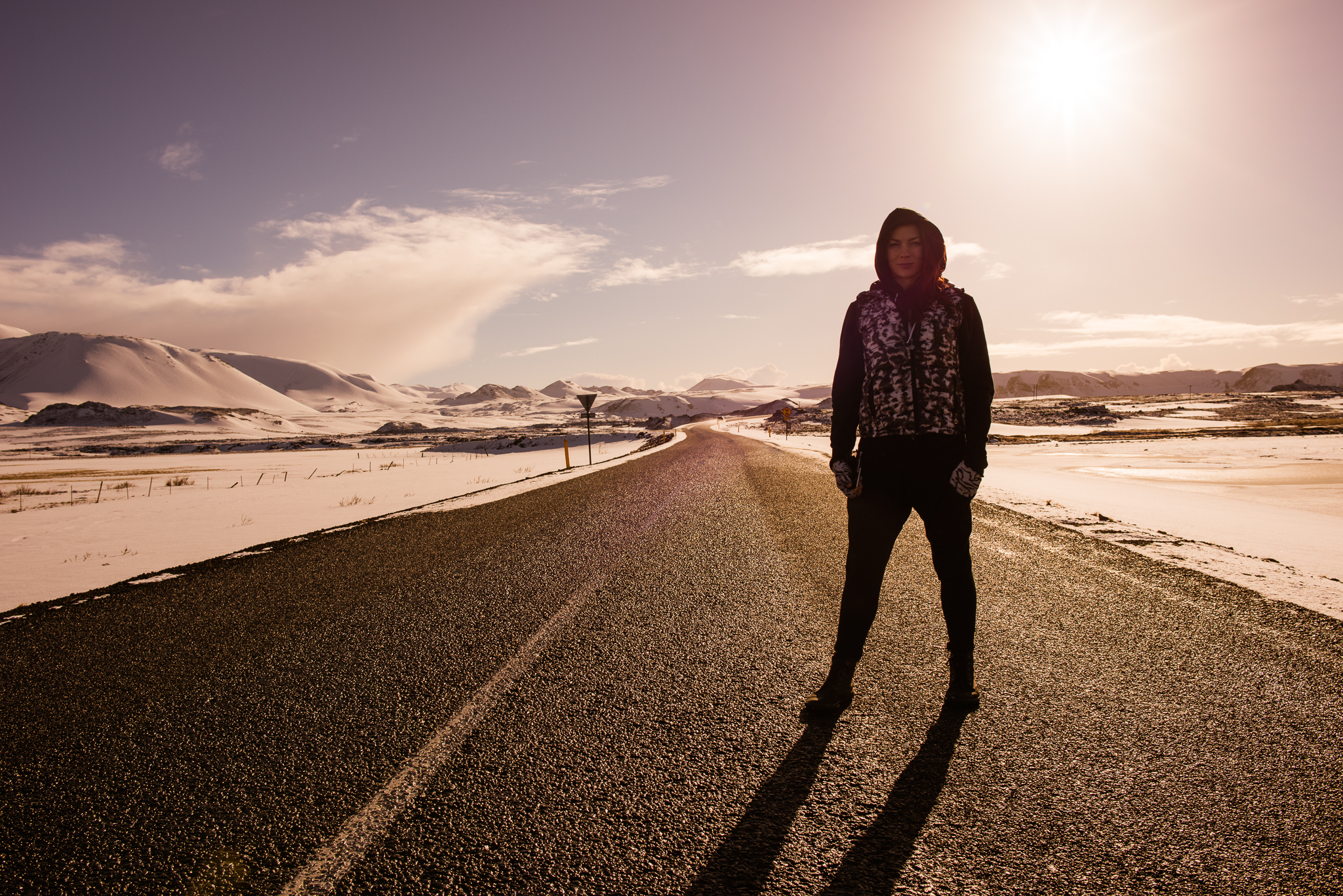 When one car passes every four minutes I happily stand in the road. The asphalt is super black in Iceland (made with lots of volcanic ash i presume).