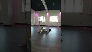 Emma Nicholson - Loop