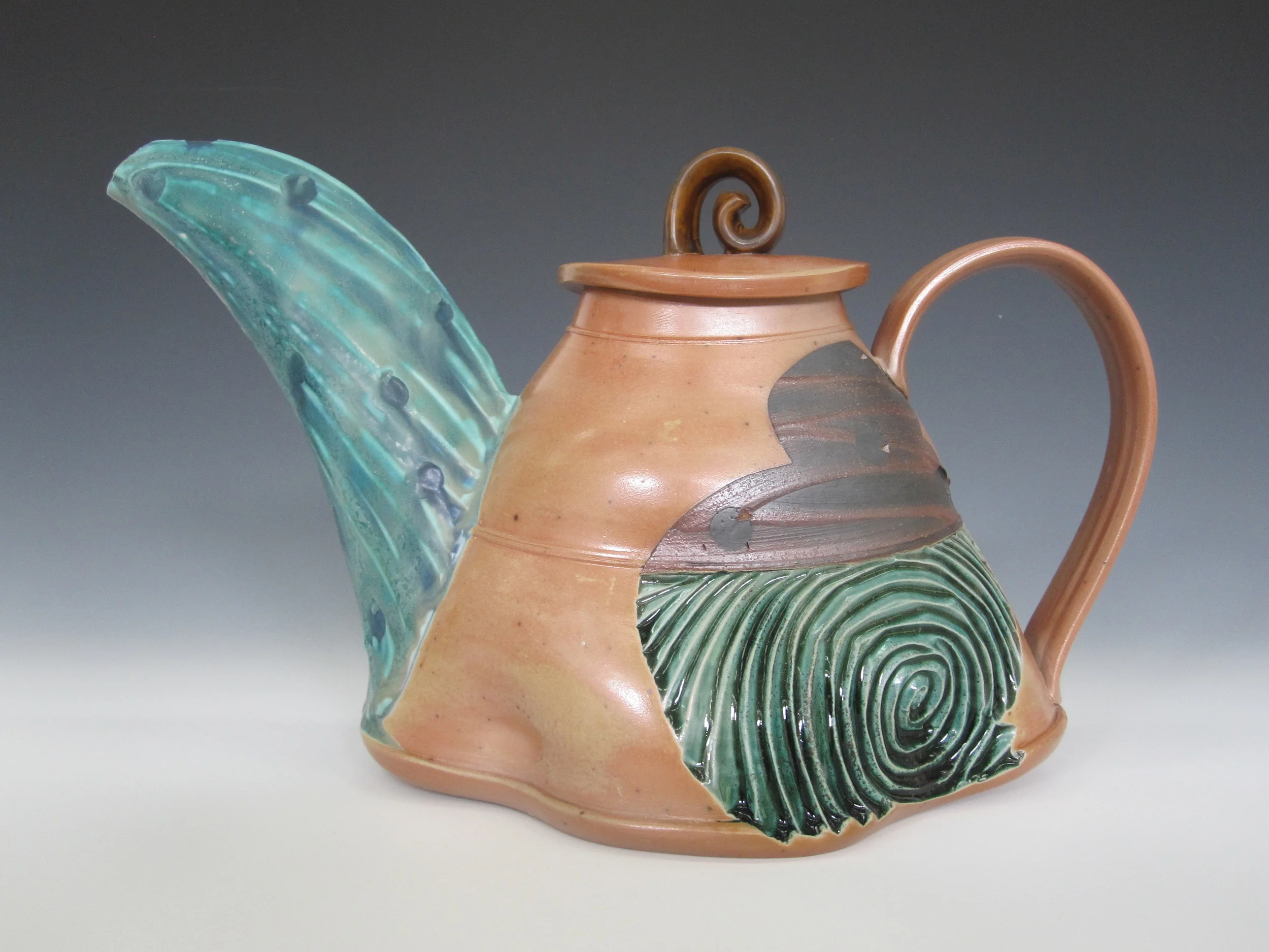 Teapot Hor. 12.1.JPG