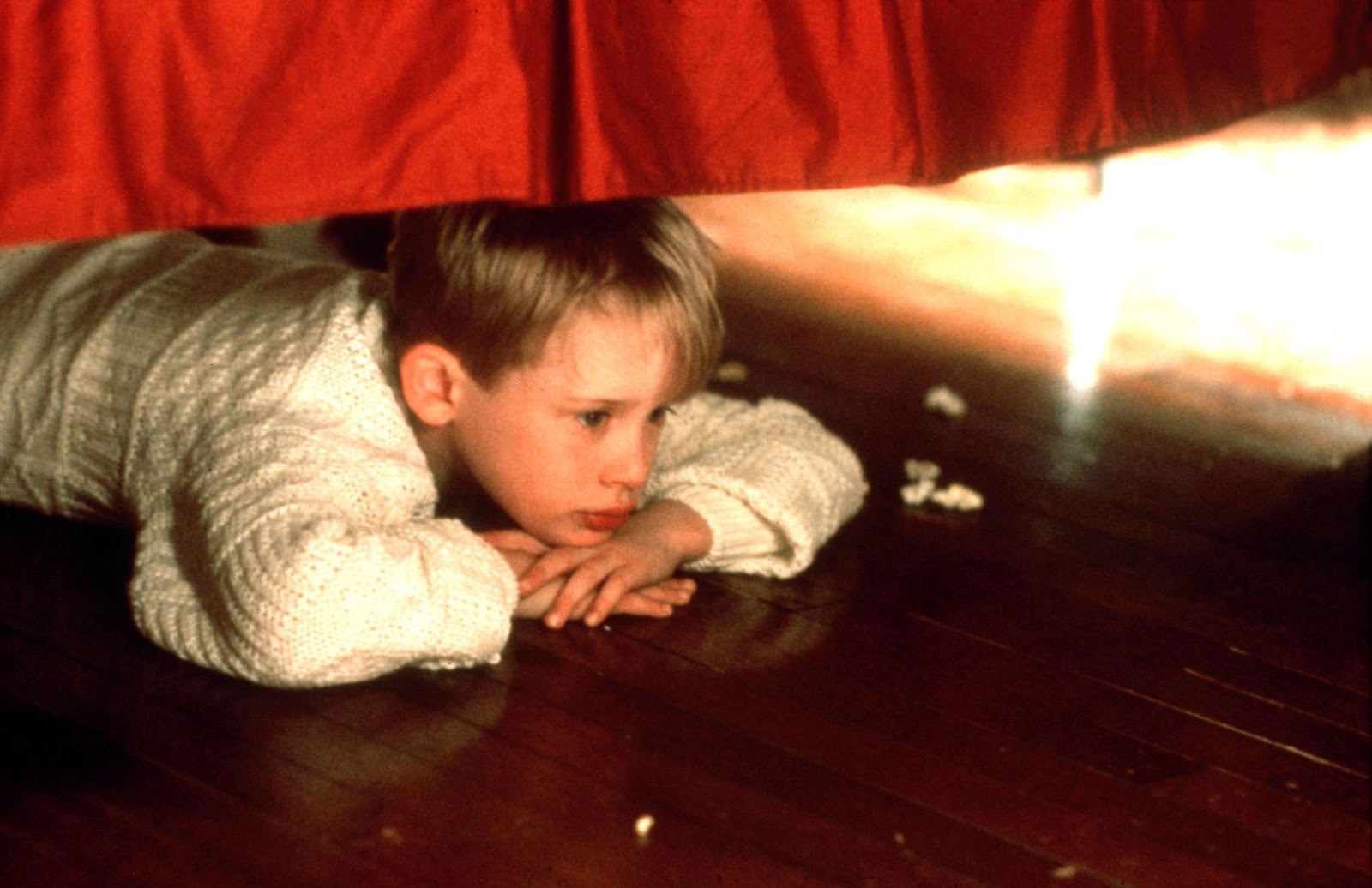 Macaulay_Culkin_-_Home_Alone_1990_13.jpg