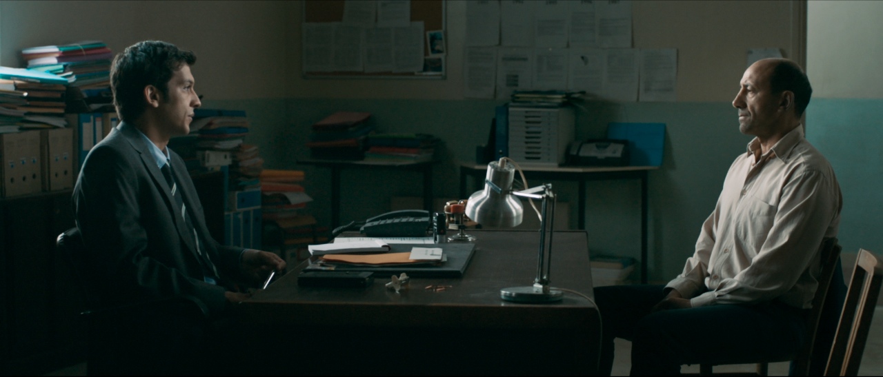 A conversation about immigration is the subject in 'Ennemis Interieurs'