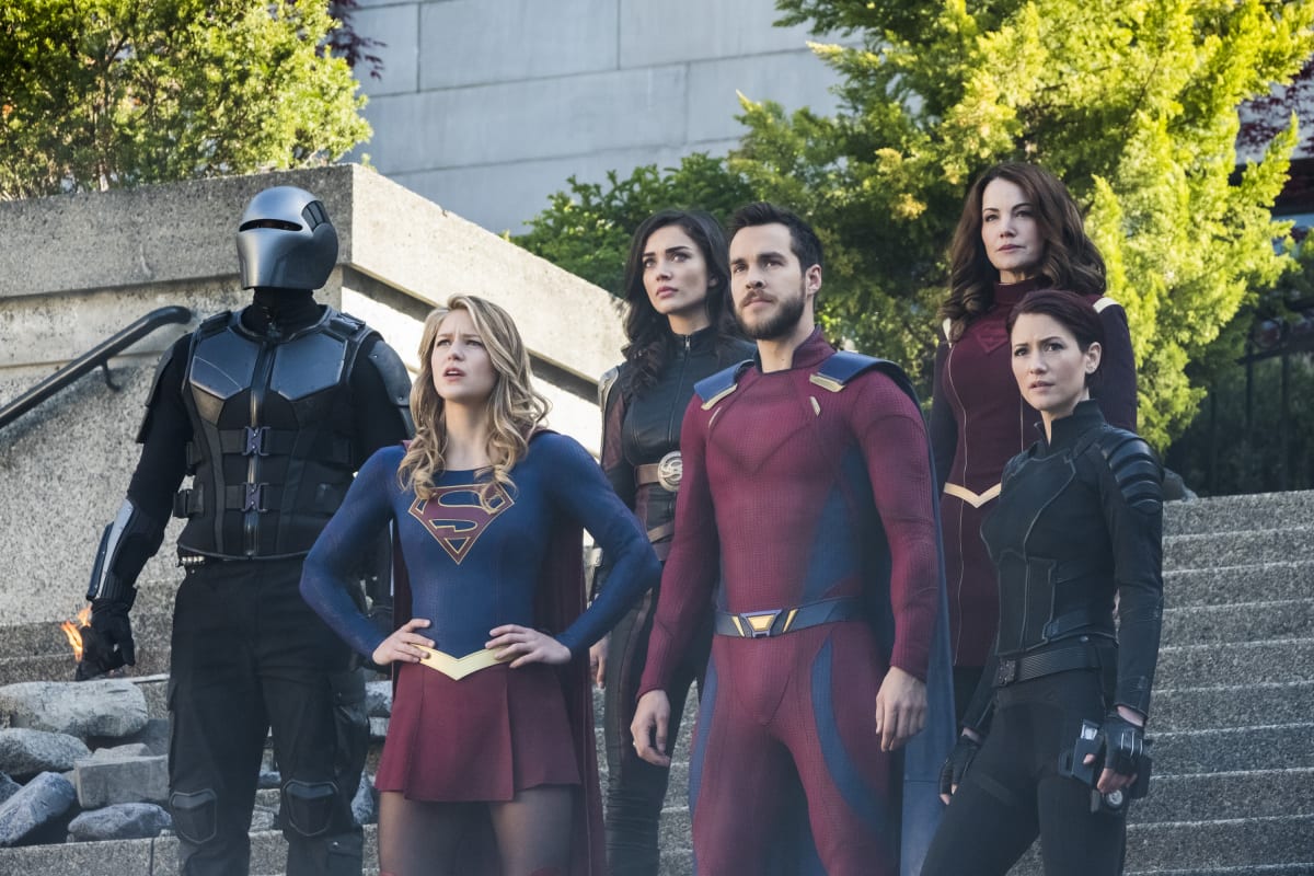 'Supergirl's third season is one of uneven fits and starts