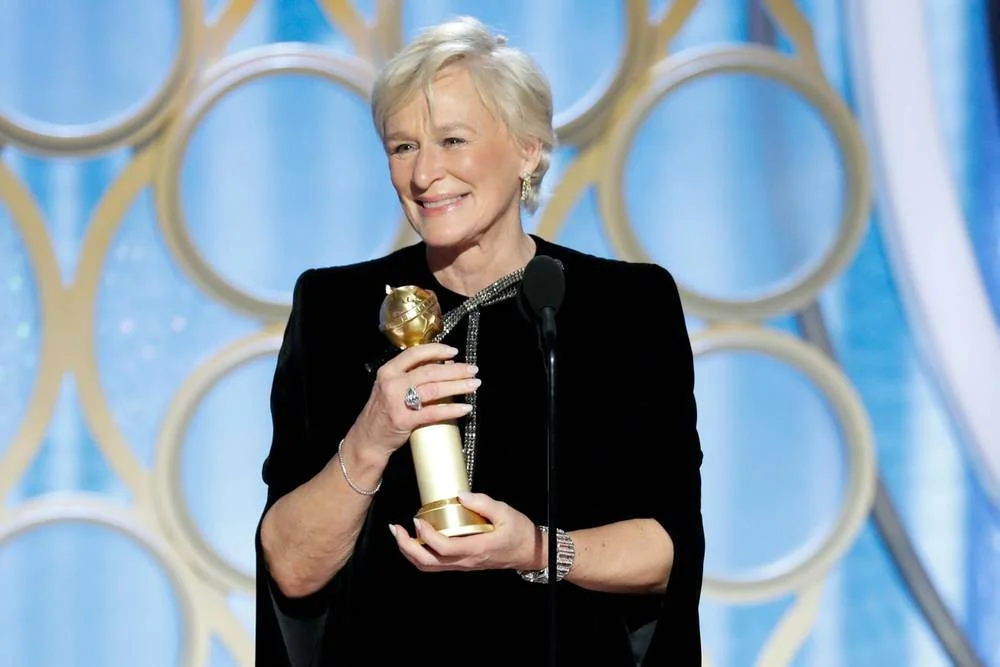 Glenn Close gives a moving acceptance speech for Best Actress- down to her or Olivia Colman for the Oscar