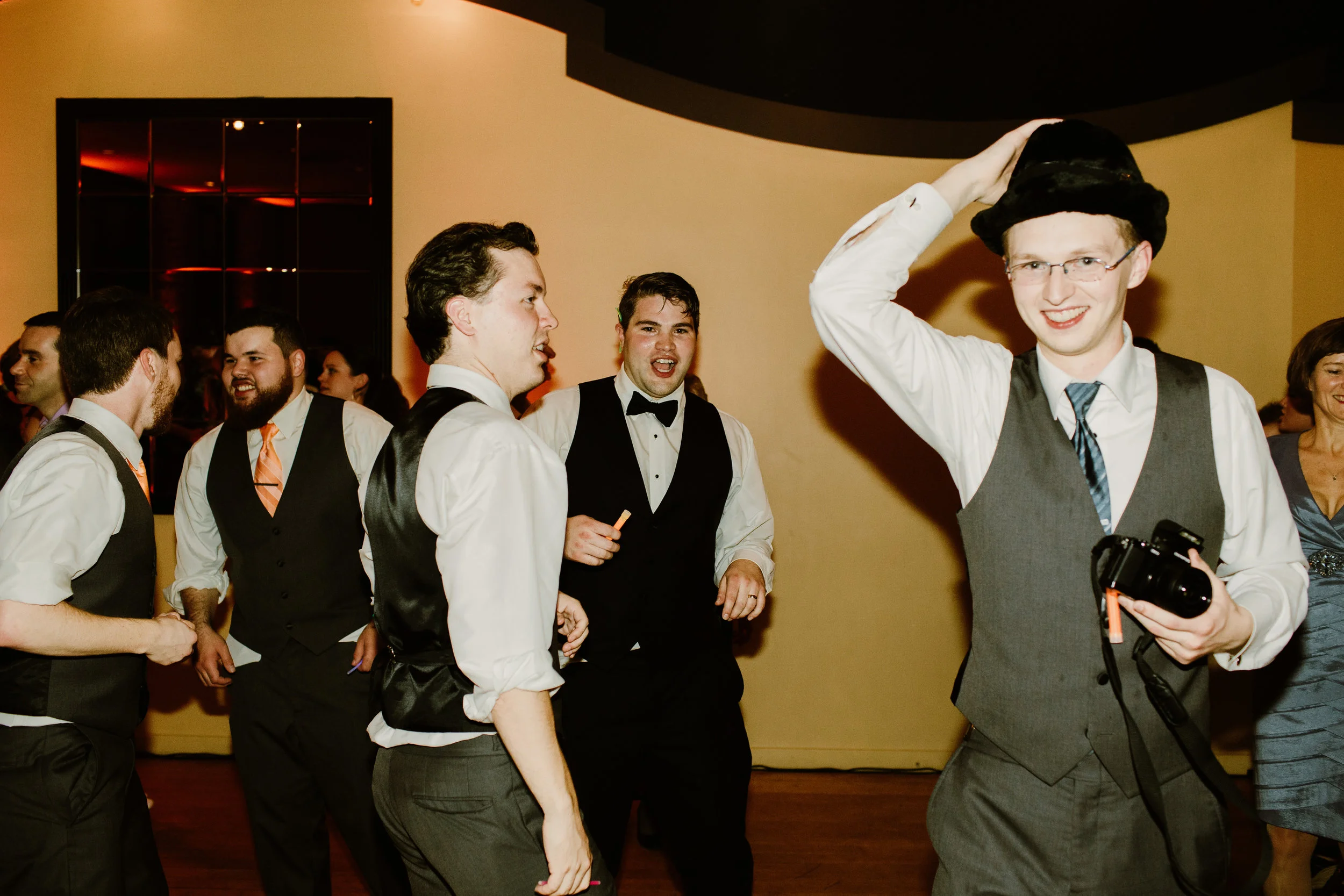Mikala&Isaac-Dancing-86.jpg