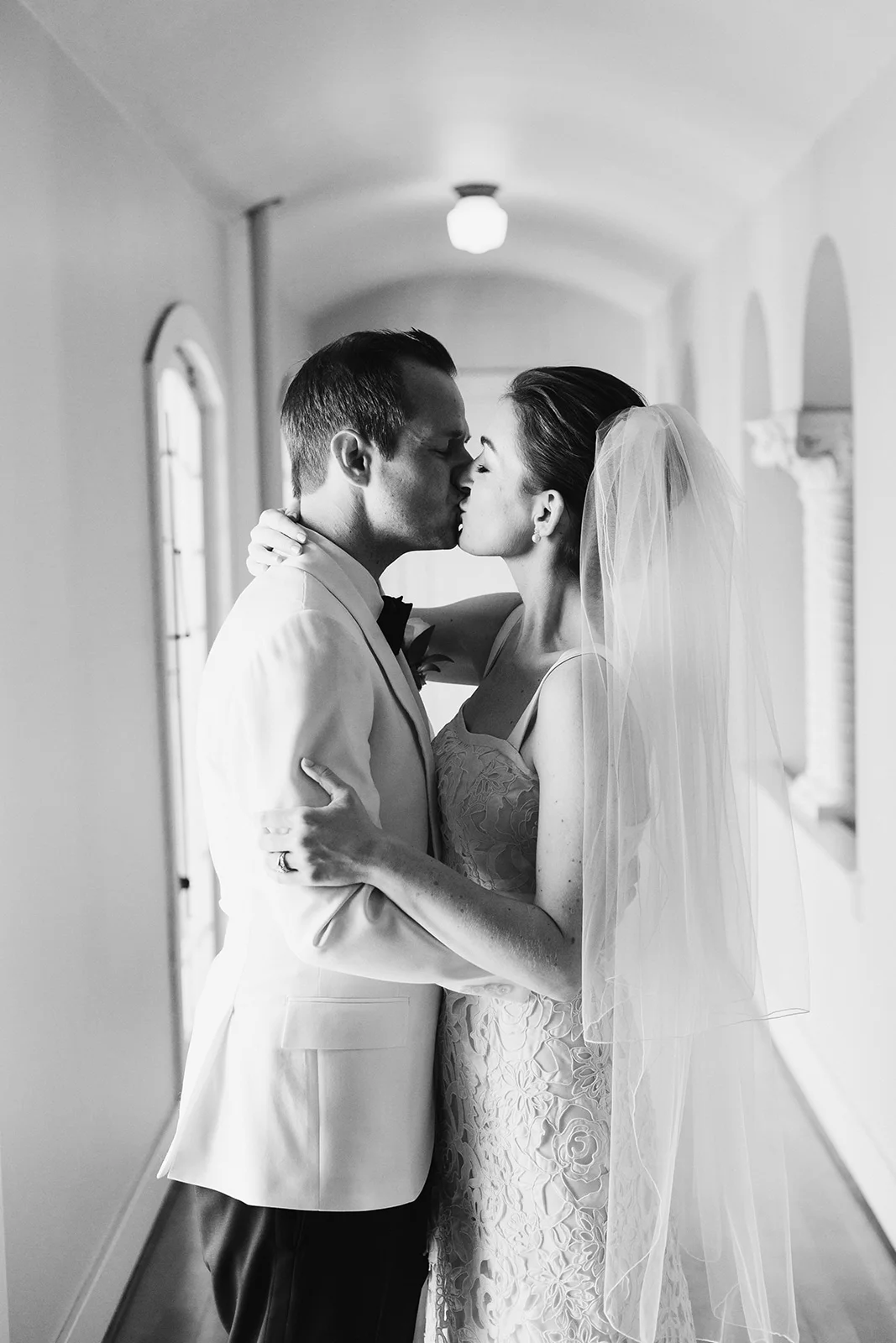 Molly_Larry-Bride_GroomPortraits-96.jpg