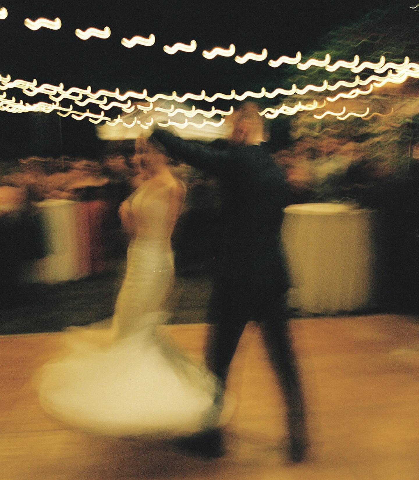 A few favs from A + A at Robinswood House 

#seattleweddingphotographer