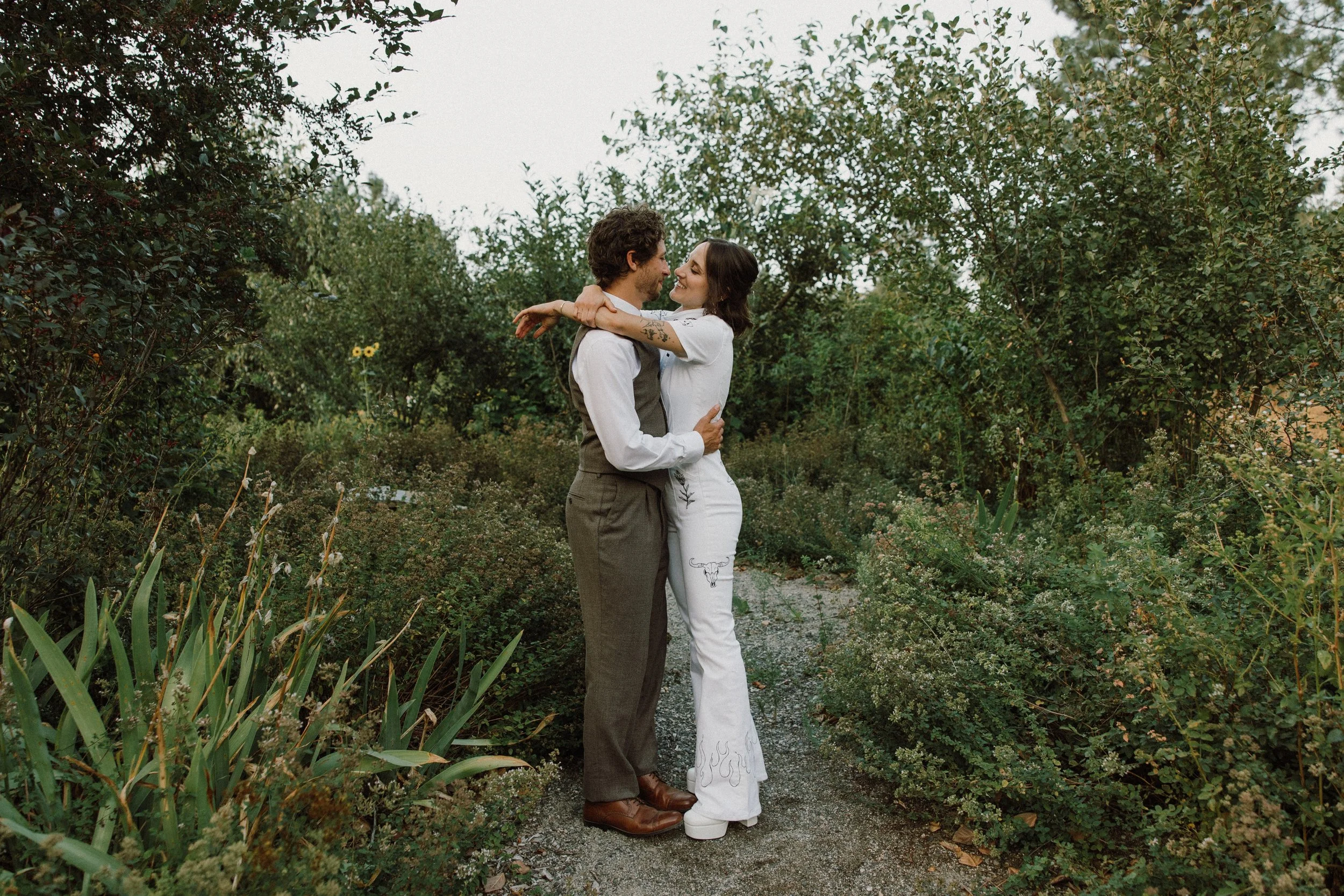 Quinn and Evan | A Woodsy Rock and Roll wedding at Sleeping Lady in Leavenworth, Washington