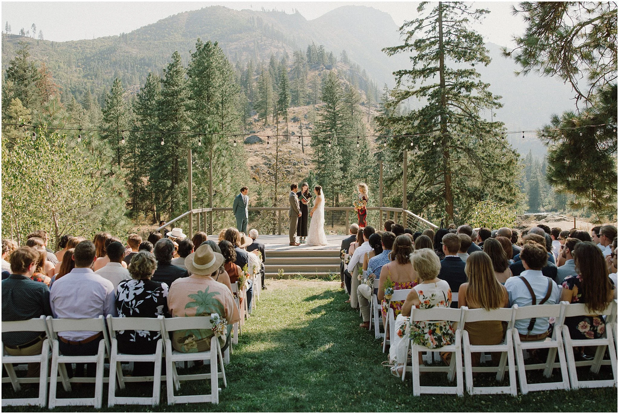 Quinn and Evan Sleeping Lady Leavenworth Washington Wedding-009.jpg