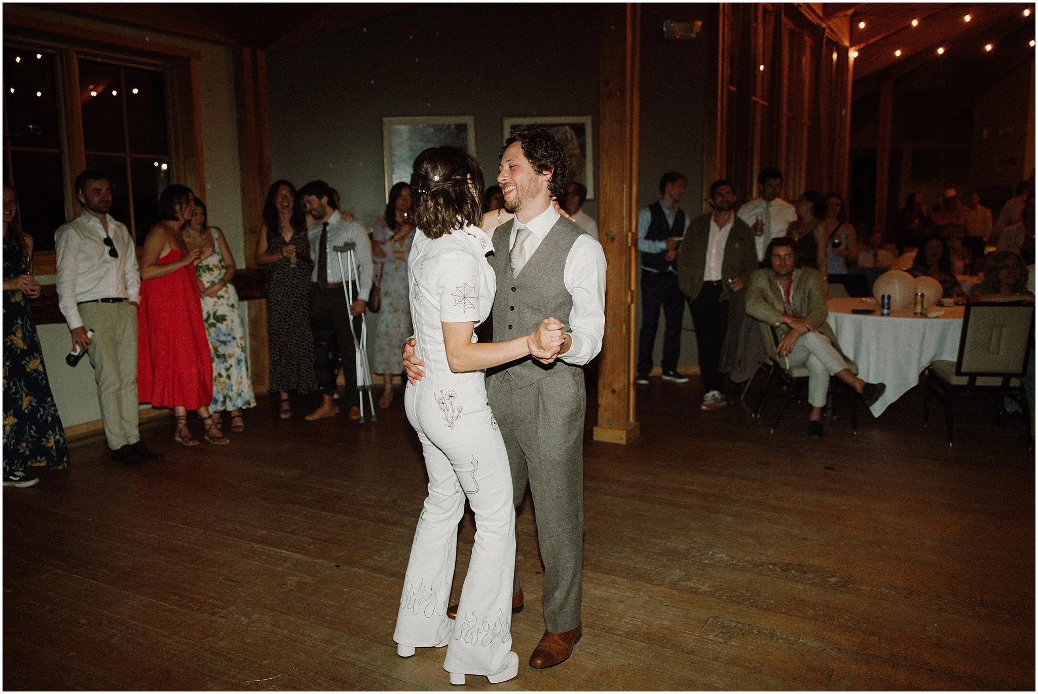Quinn and Evan Sleeping Lady Leavenworth Washington Wedding-052.jpg