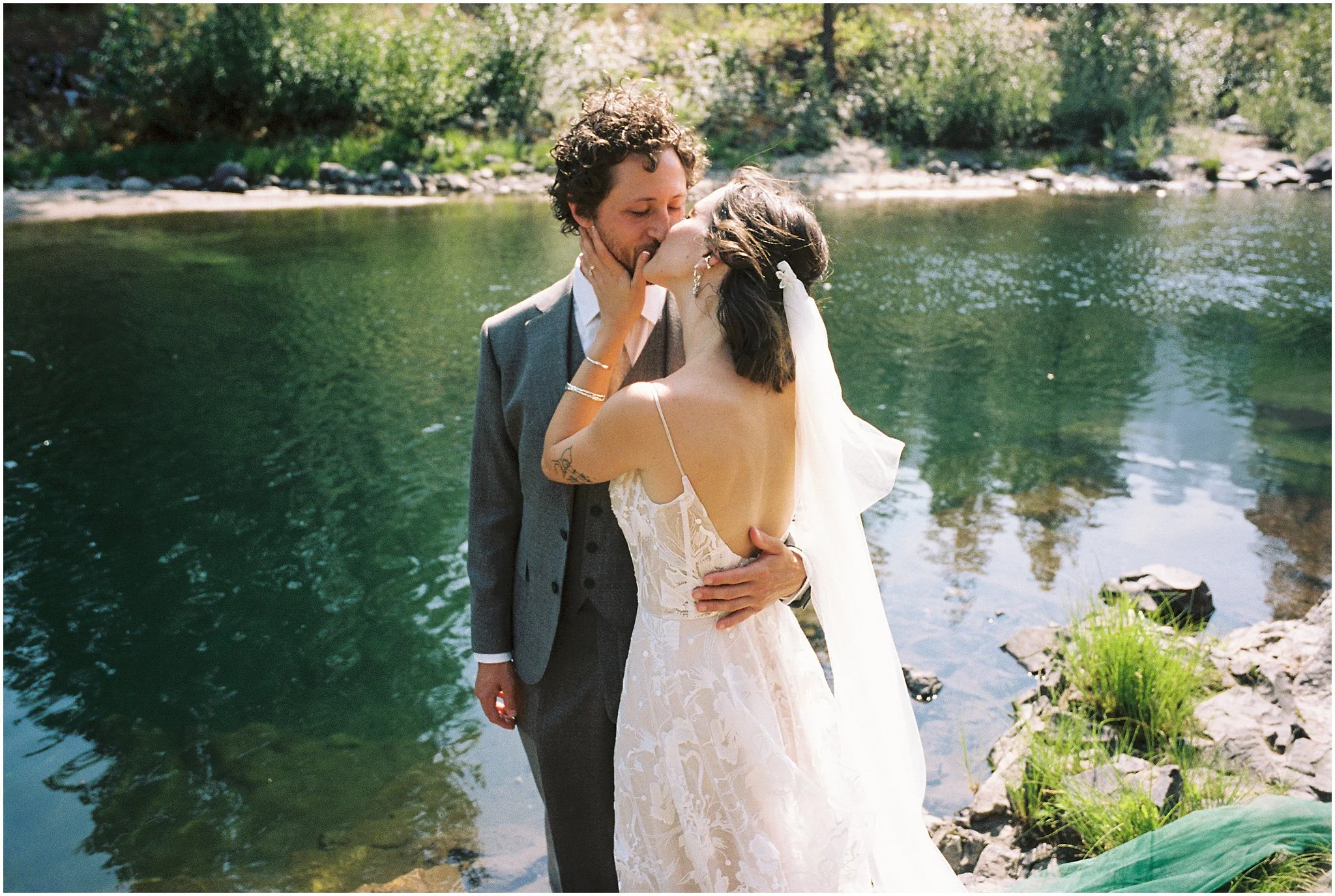 Quinn and Evan Sleeping Lady Leavenworth Washington Wedding-057.jpg