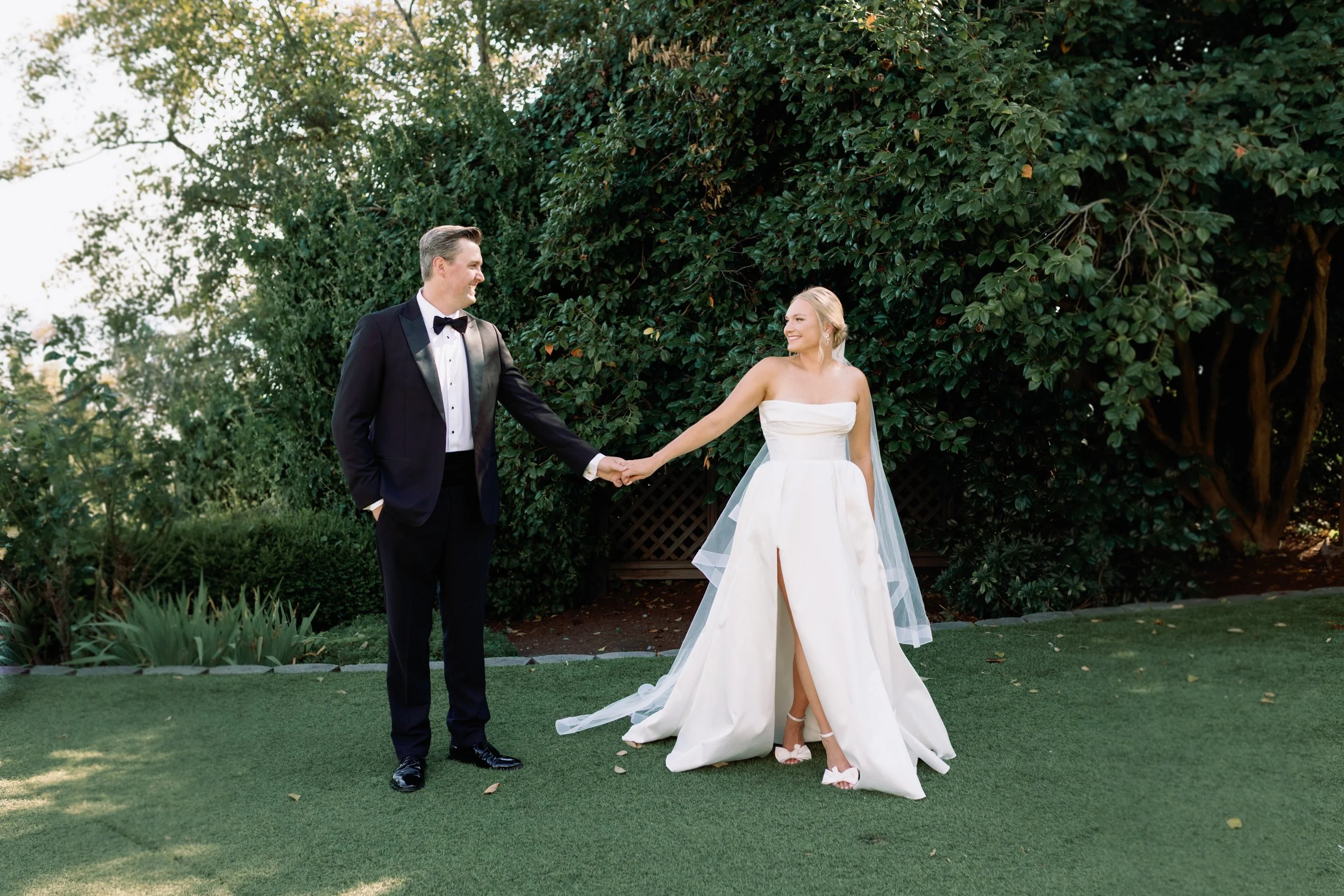 Jack and Leah Admiral House Seattle Wedding Kelly Robbins Photography-5.jpg