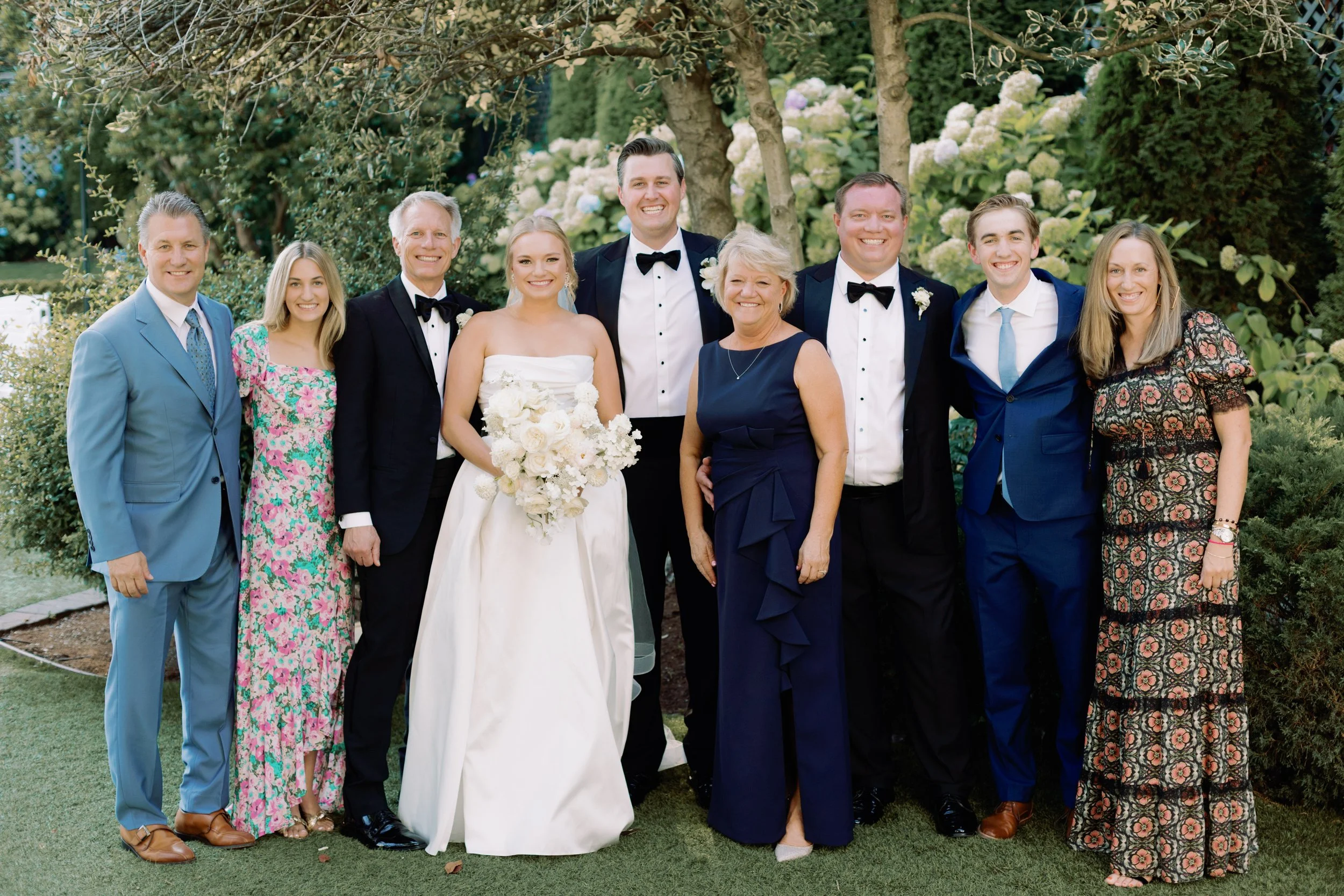 Jack and Leah Admiral House Seattle Wedding Kelly Robbins Photography-15.jpg