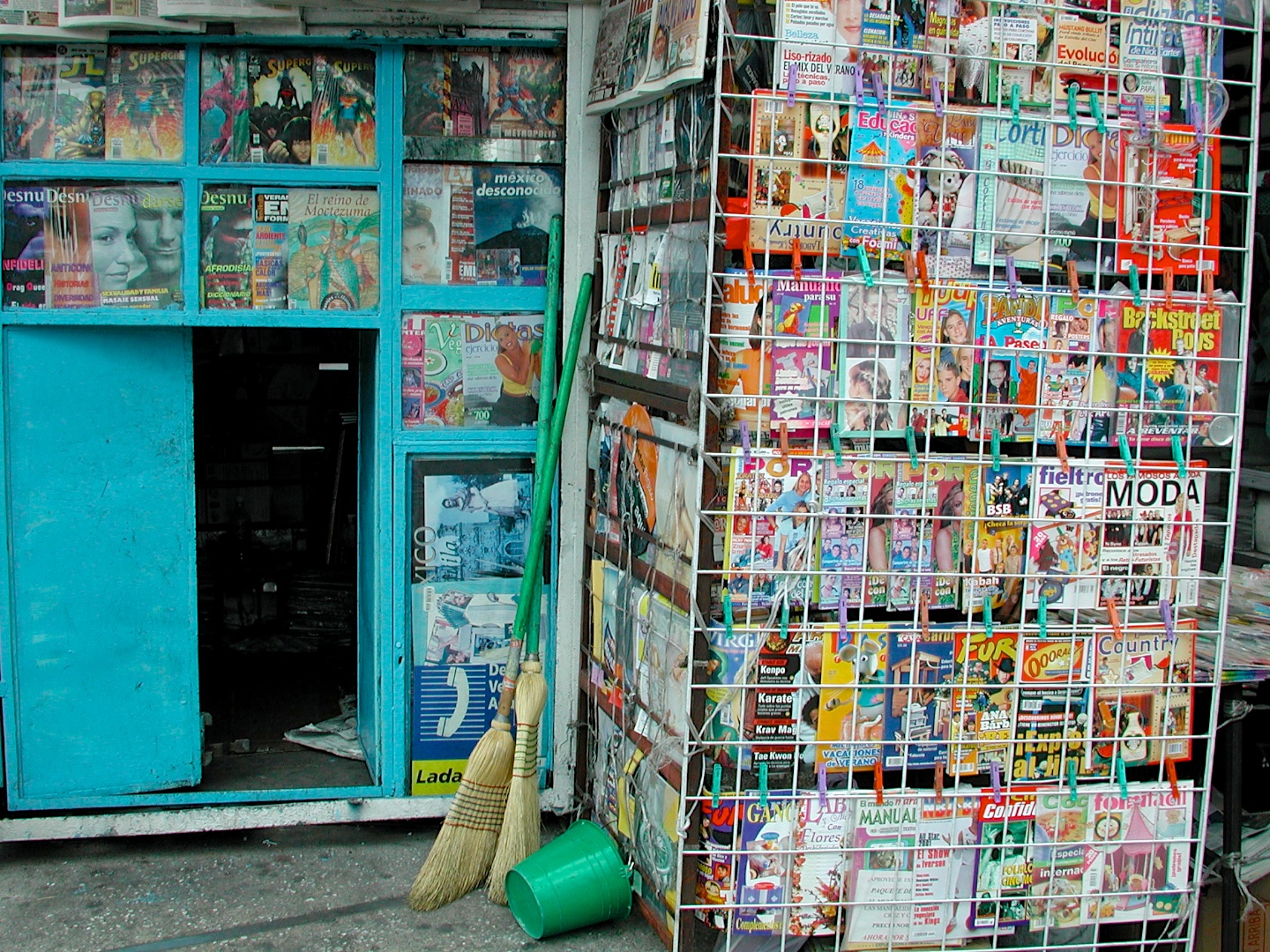 Blue Rectangle with Blue Grid, Mexico City, Mexico 2001