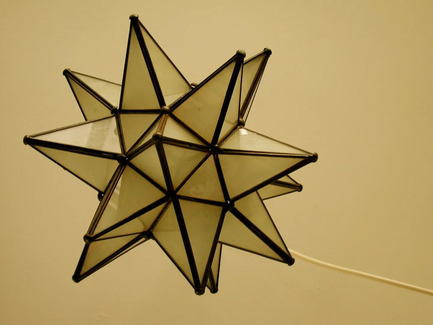 Yellow Star on Yellow Ground, Mexico City, Mexico 2001