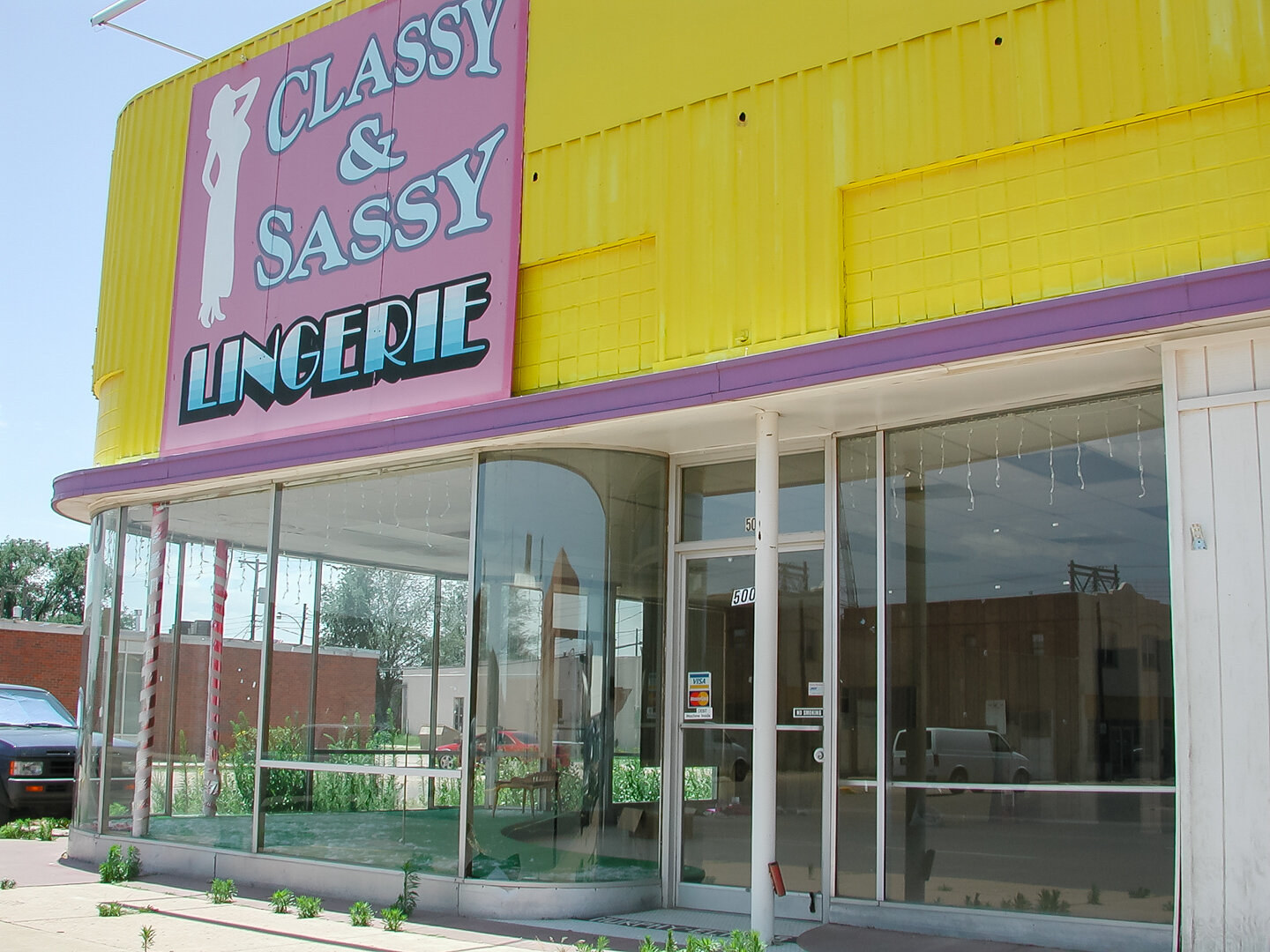 Classy & Sassy on Yellow, New Mexico 2003