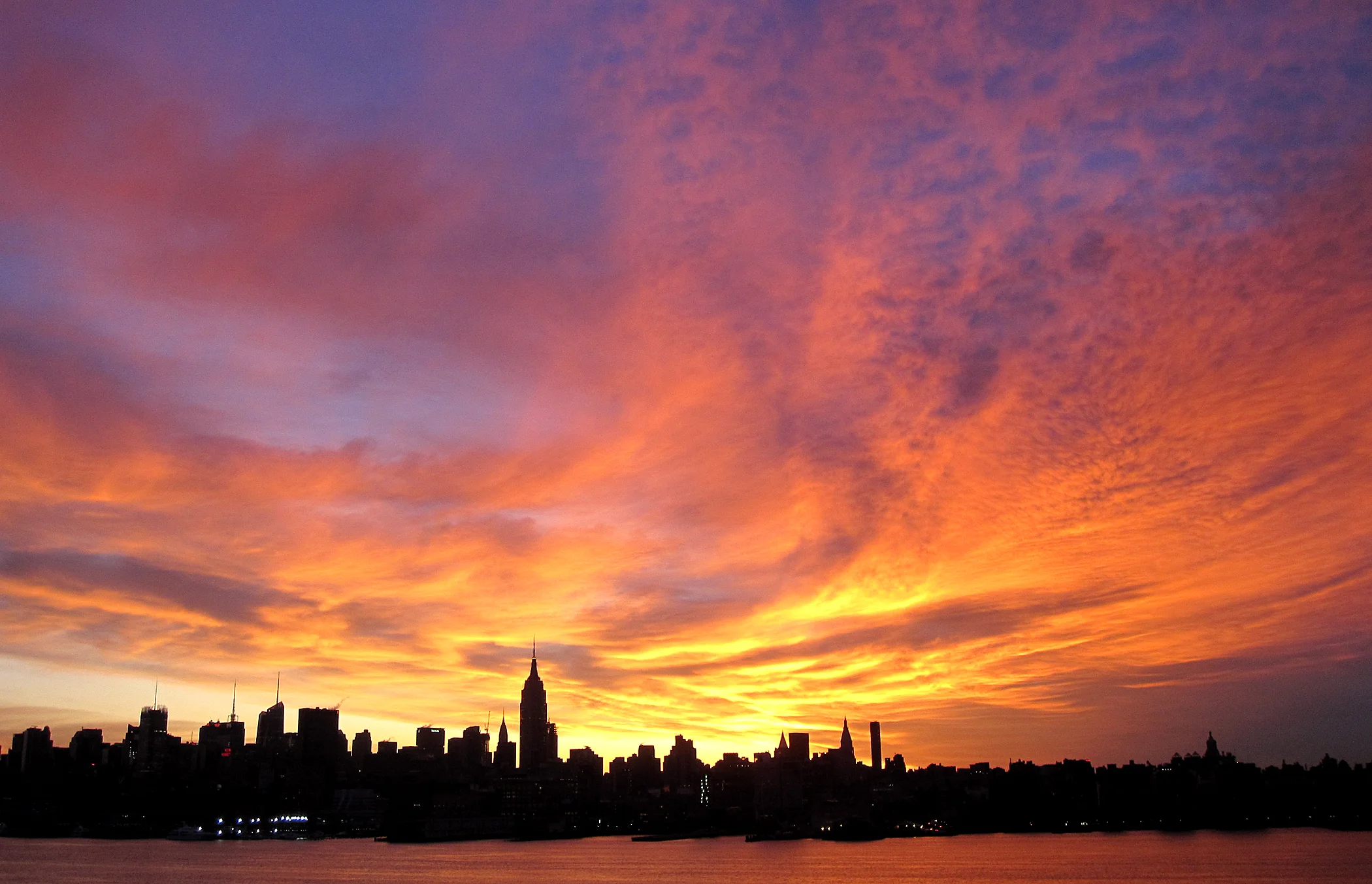 SUNSET OVER MANHATTAN.jpg