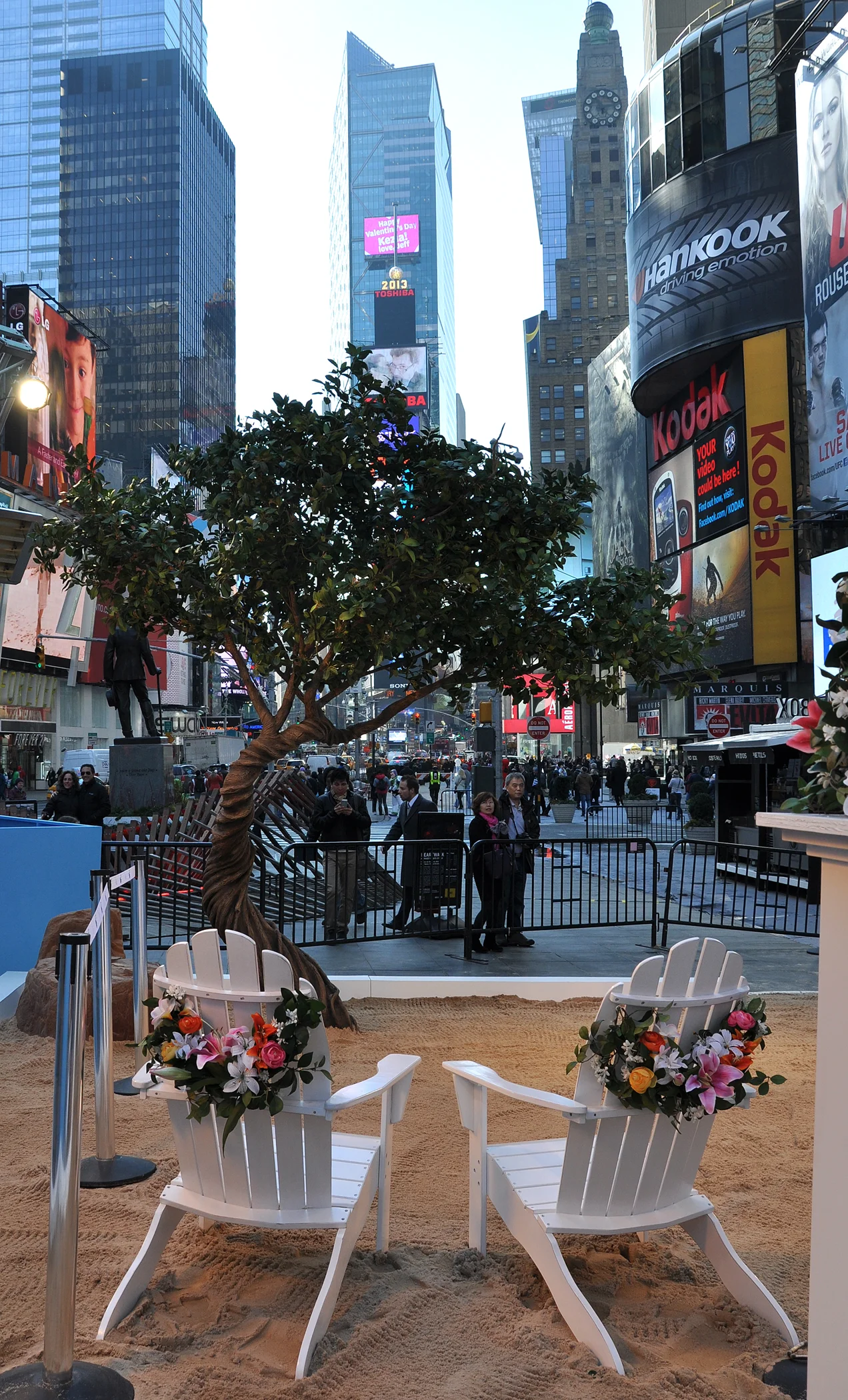  Aruba/Times Square Authority Valentine's Day Event • Design &amp; Styling for  Blue Engine Marketing  