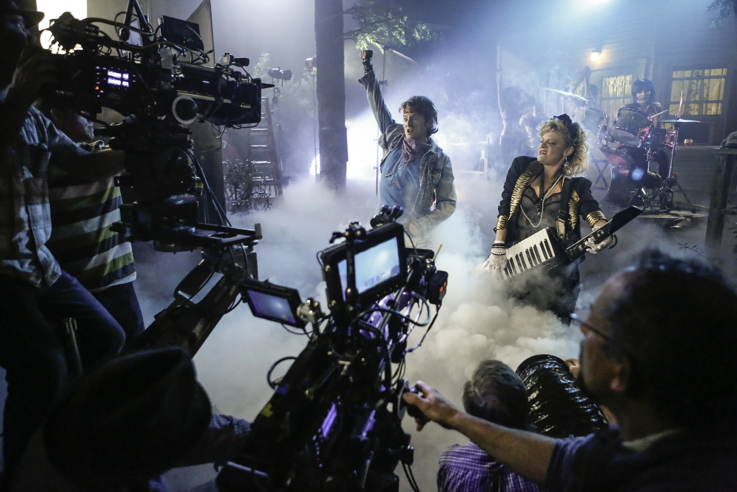 RaisingHope-BurtMitzvah-TheMusical_BTS_0058.jpg