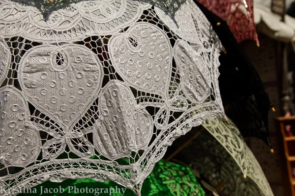 Delicate parasols