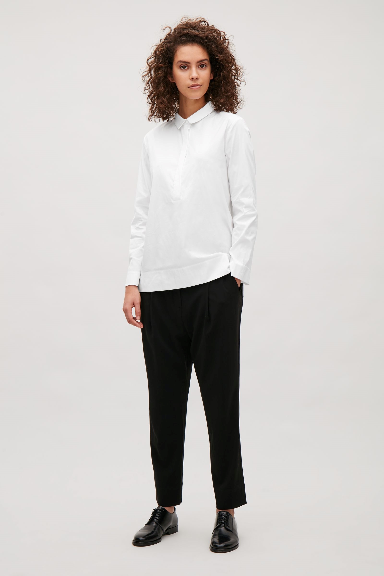 White Shirt One of the most common questions I get asked is "where can I get a good white shirt"? Obviously, the answer depends greatly on the clients shape, style and budget! But for me personally I am finding it hard to upstage this one from COS. I love the textured detail on the collar and the panel at the bottom. It also works well for layering underneath jumpers. 