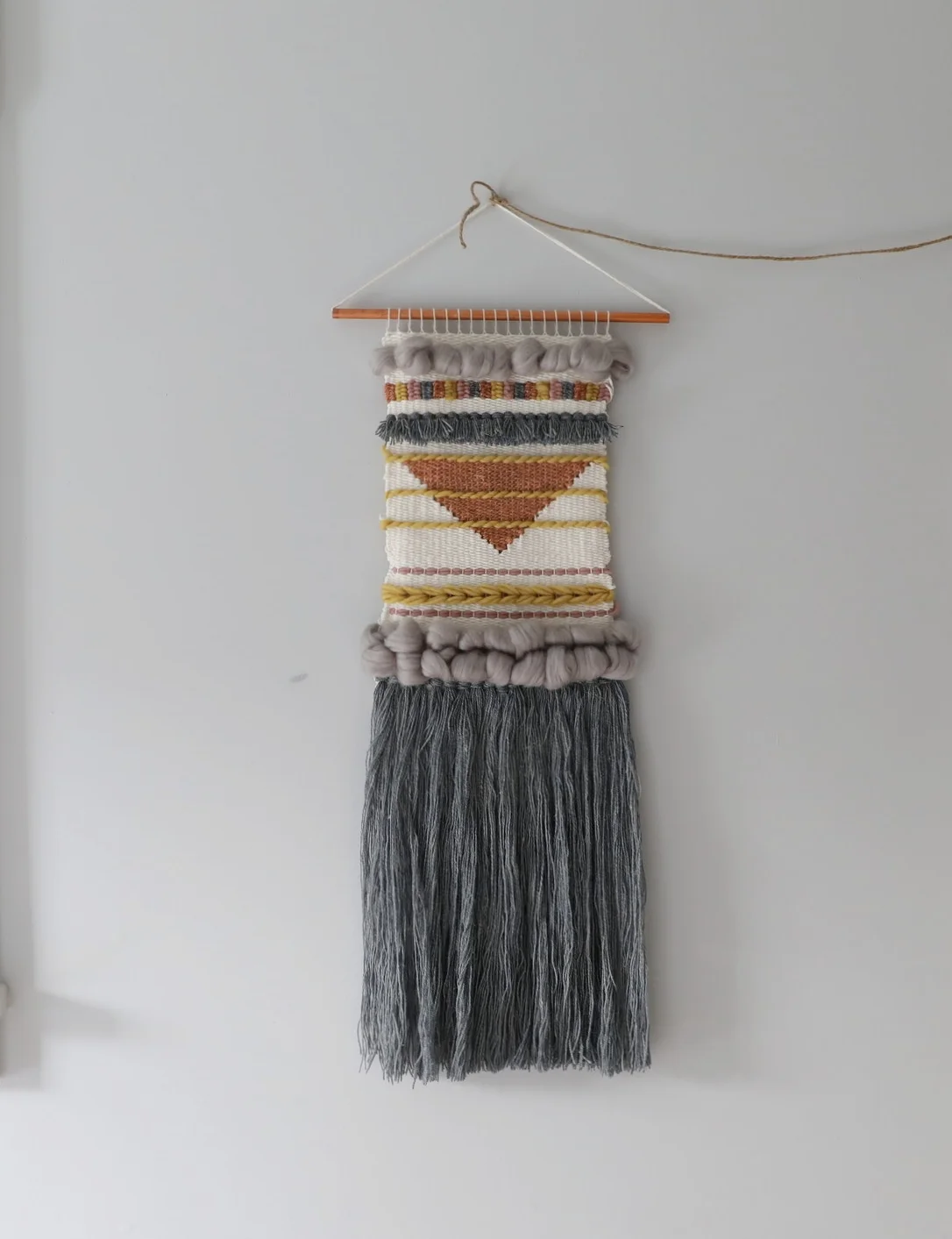 NÅDE STUDIO Custom Weaving using naturally dyed and food waste dyed fiber. Made in Tennessee. 