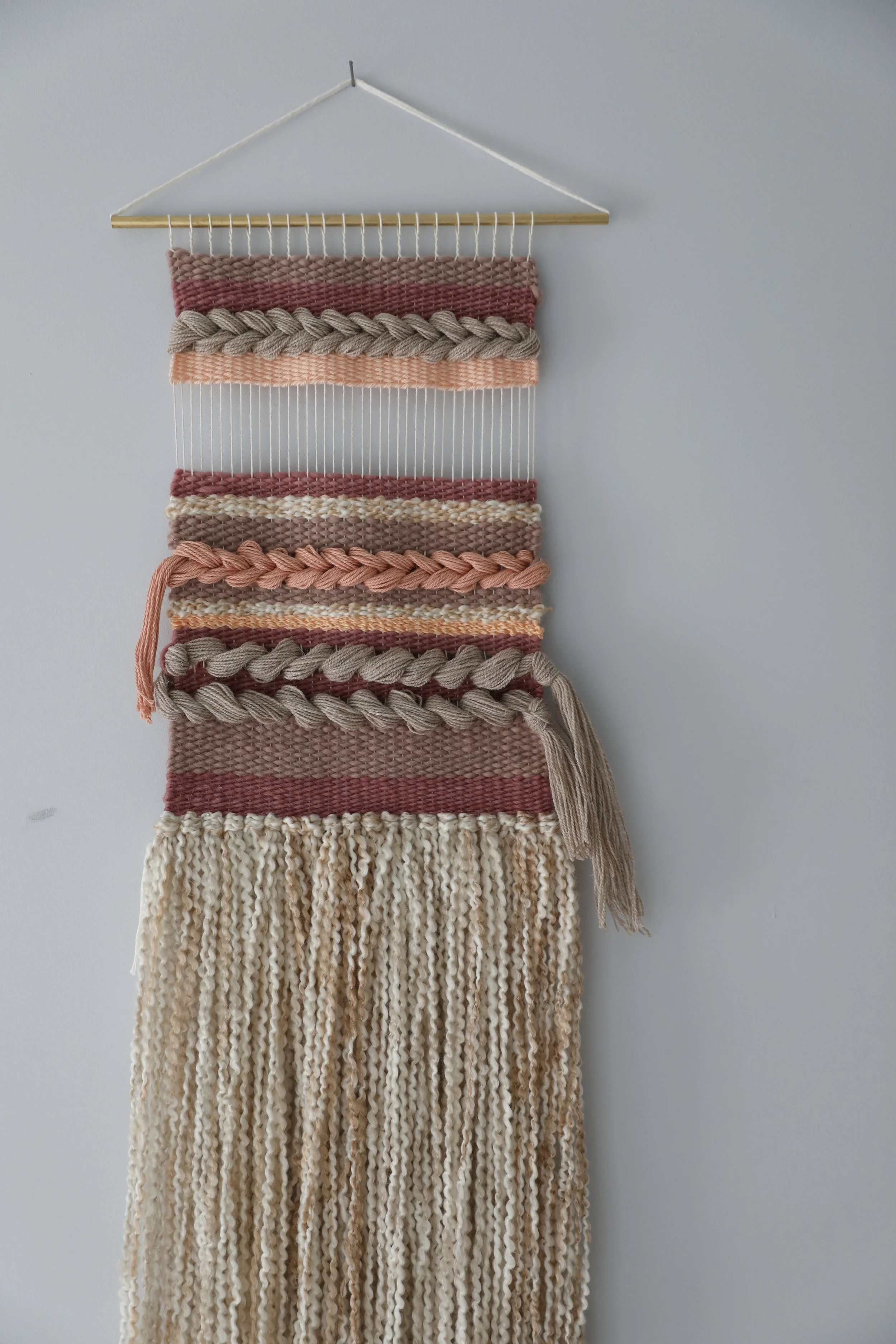 NÅDE STUDIO Custom Weaving using naturally dyed and food waste dyed fiber. Made in Tennessee. 