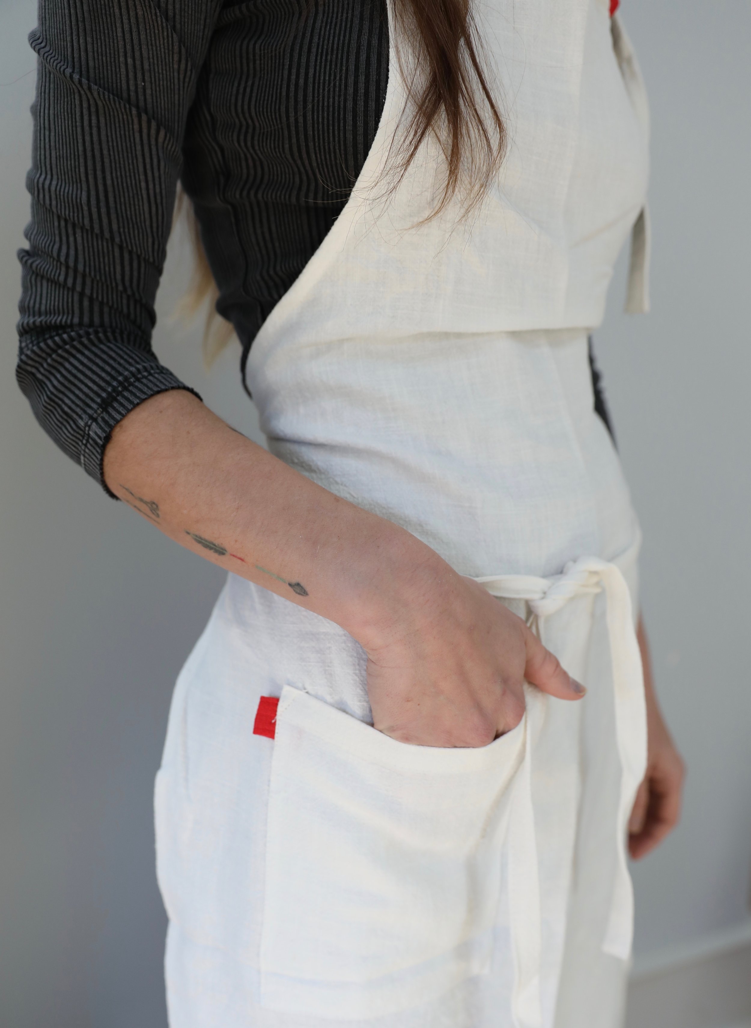 Bistro Apron in White - NÅDE full apron created in the USA