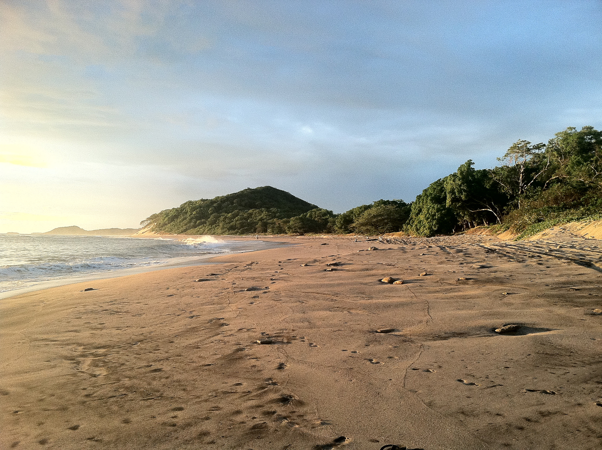 A photo of Popoyo Beach, a beautiful spot near the clinic.