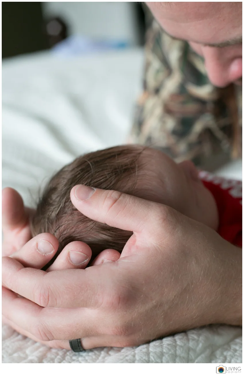 Ethan-Mentzer-Newborn-June-2014-Stomped_0009.jpg
