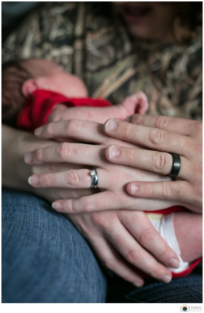 Ethan-Mentzer-Newborn-June-2014-Stomped_0013.jpg