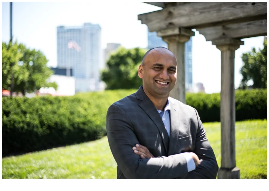Aravind-Menon-DownTown-Inner-Harbor-Headshots-2014_0010.jpg