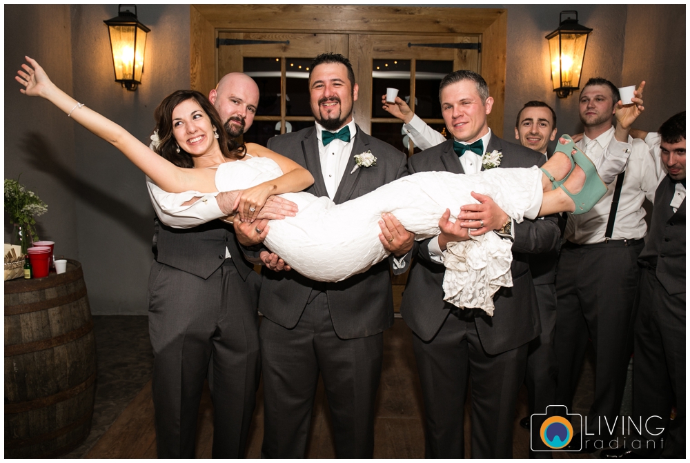 sara+chris-simons-wedding-belleville-winery-pa-living-radiant-photography_0070.jpg