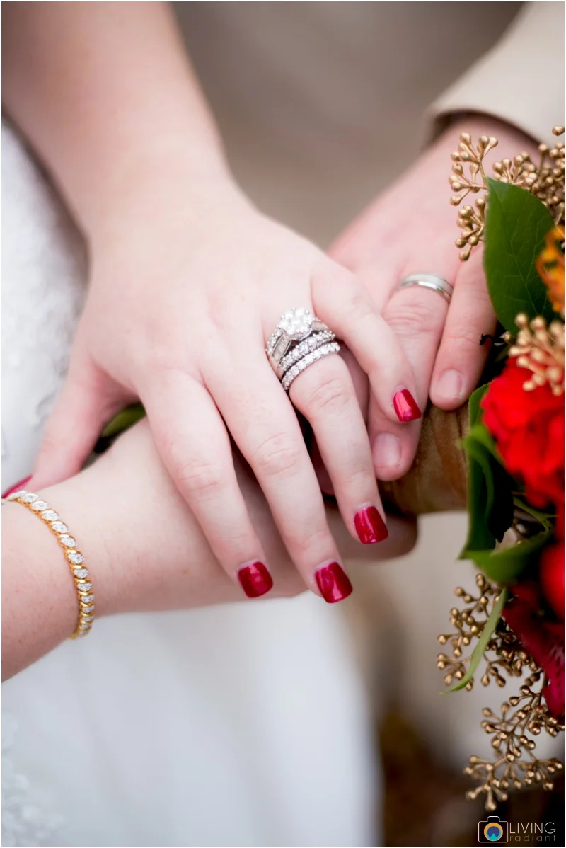 Kevin-Cassie-Pennsylvania-Littlestown-Chapel-Wedding-Living-Radiant-Photography_0027.jpg