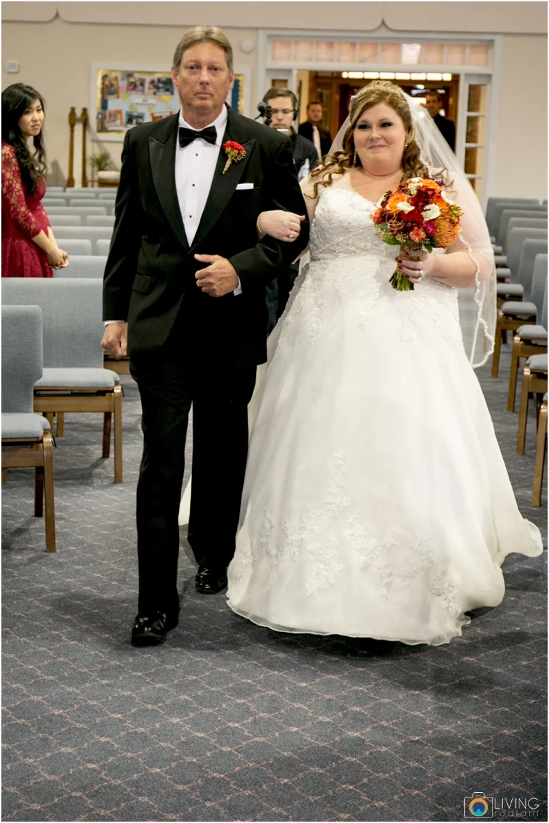 Kevin-Cassie-Pennsylvania-Littlestown-Chapel-Wedding-Living-Radiant-Photography_0040.jpg
