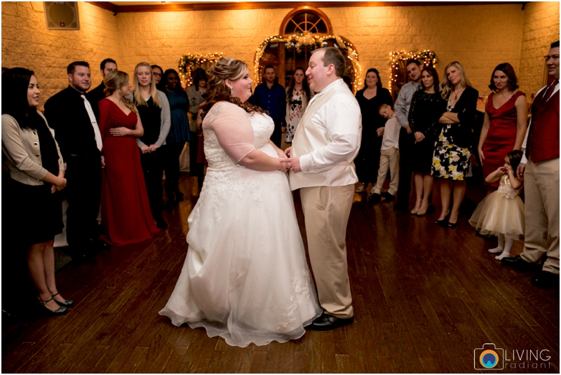 Kevin-Cassie-Pennsylvania-Littlestown-Chapel-Wedding-Living-Radiant-Photography_0098.jpg