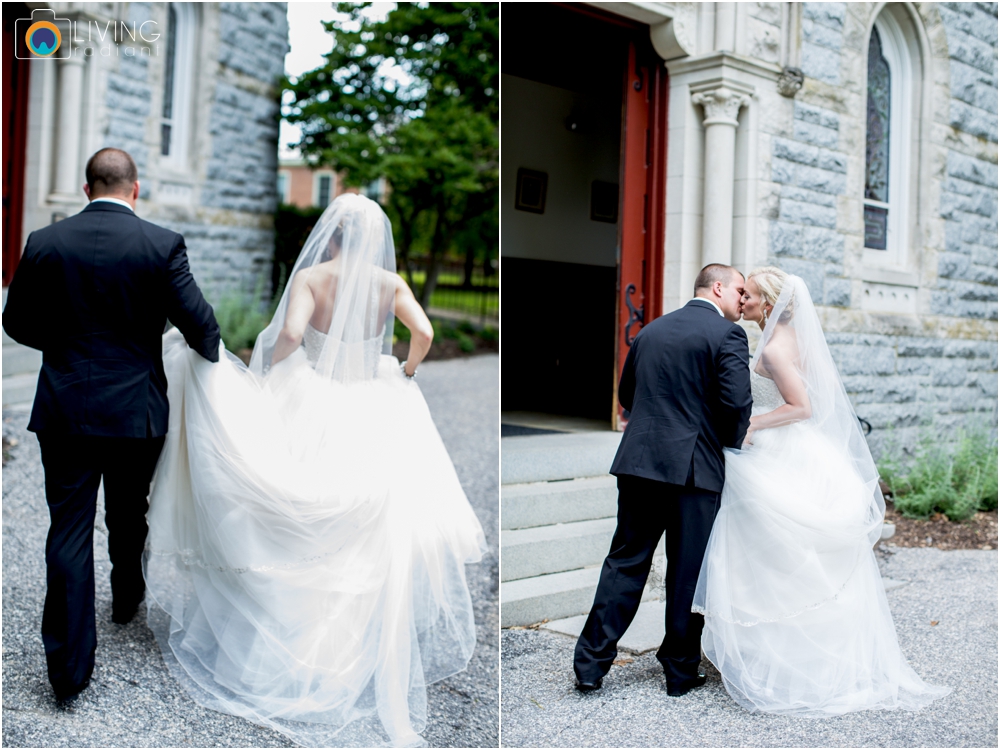 A Baltimore Elegant Ballroom Wedding at the Belvedere Hotel by Living Radiant Photography