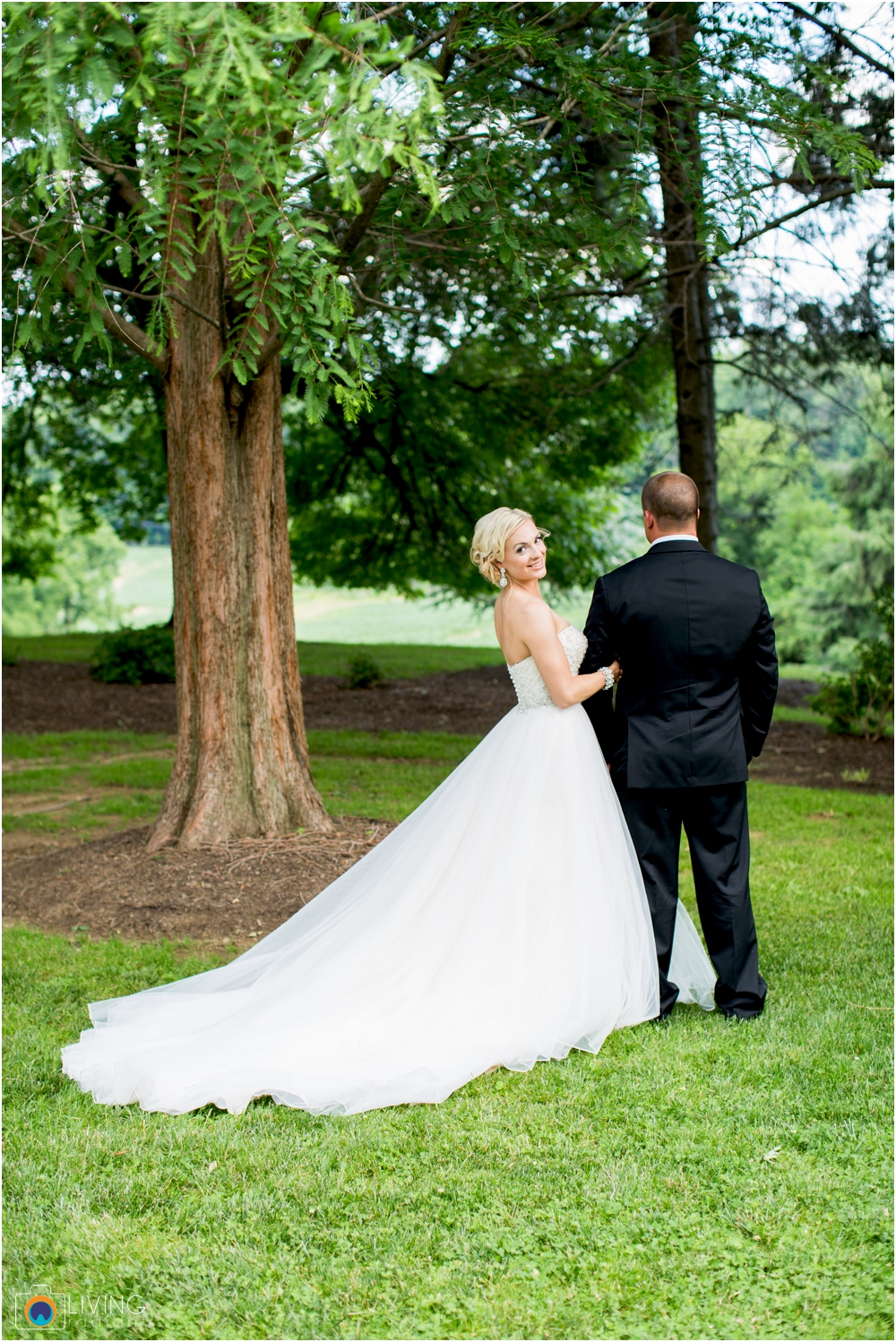 A Baltimore Elegant Ballroom Wedding at the Belvedere Hotel by Living Radiant Photography