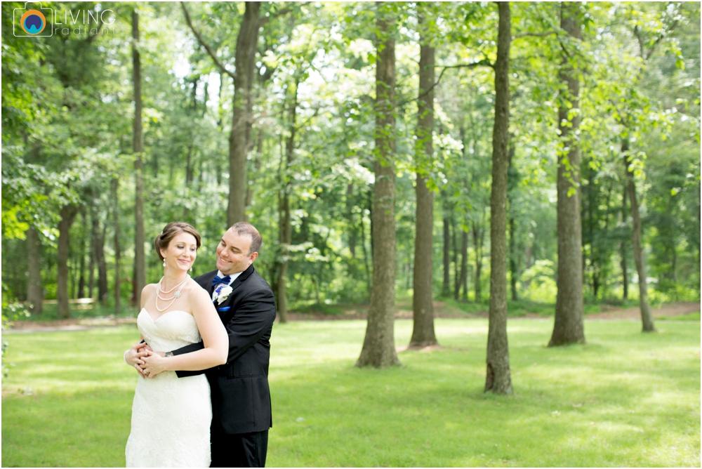 Jarrettsville-Gardens-Pennsylvania-Weddings-Living-Radiant-Photography-outdoor-church-wedding-photos_0063.jpg