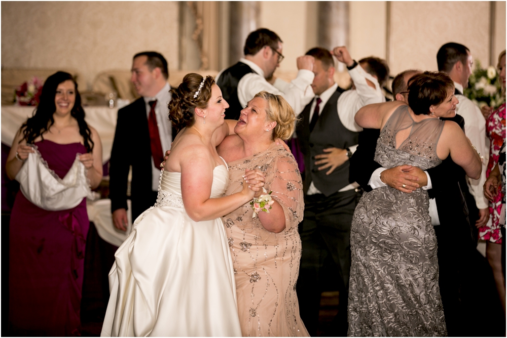 Martins-Valley-Mansion-Ballroom-Maryland-Weddings-Living-Radiant-Photography-Davis_0099.jpg