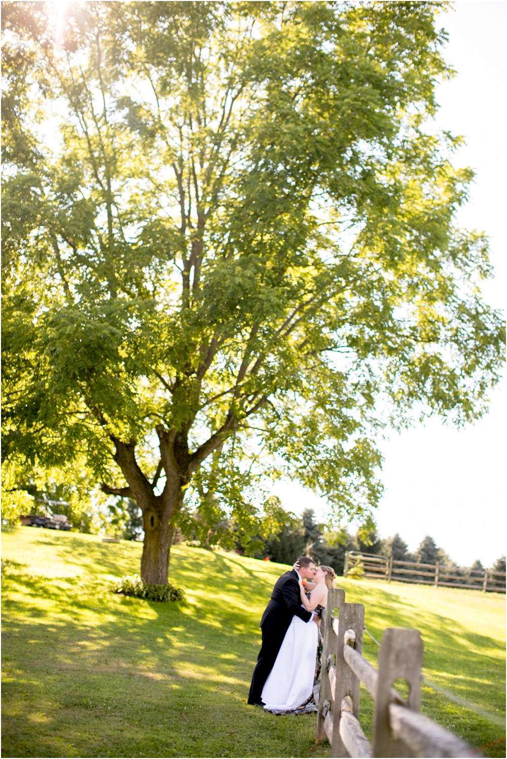 Gillbrook Farms Wedding | Camo Inspired Wedding | Barn Wedding | Living Radiant Photography