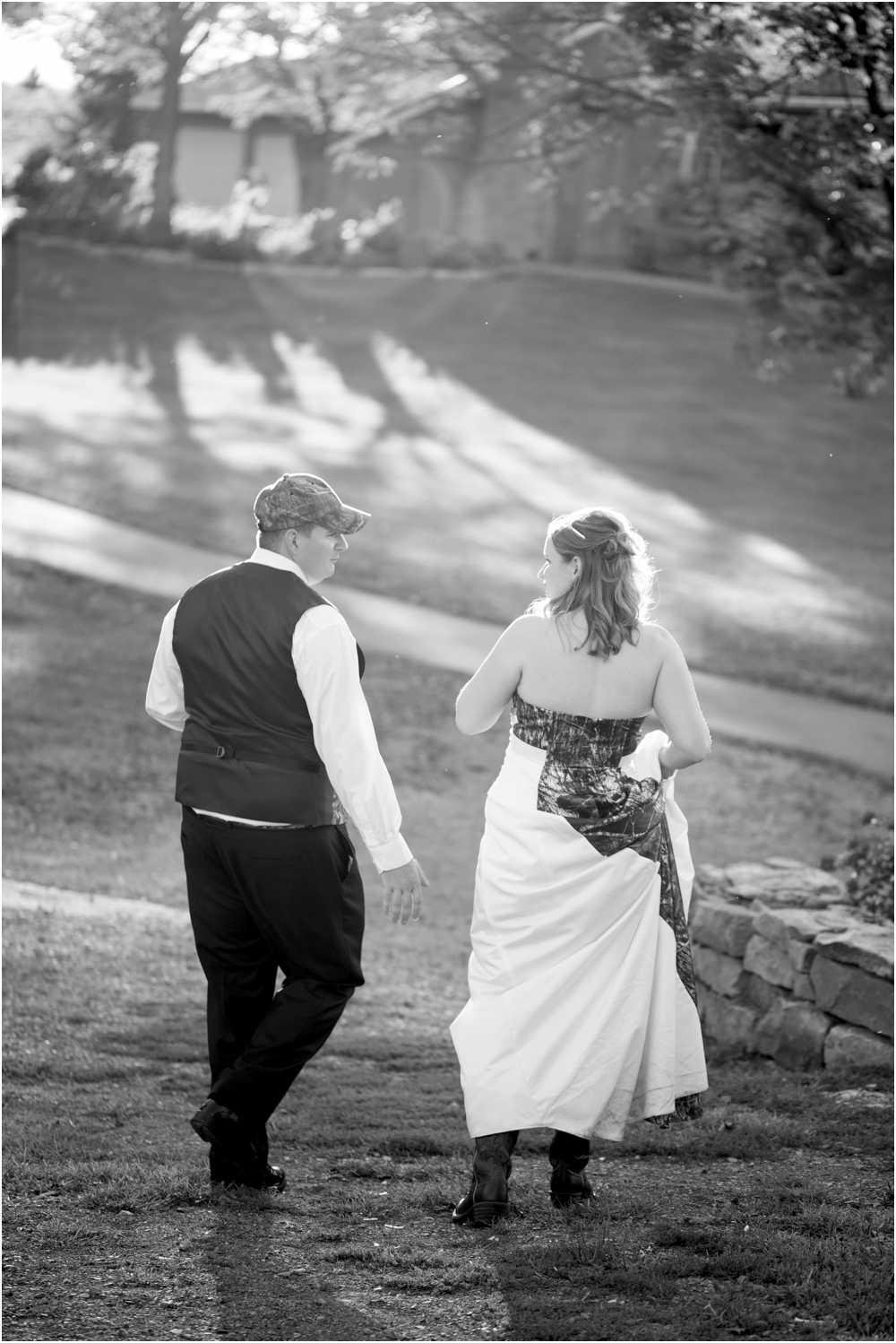 Gillbrook Farms Wedding | Camo Inspired Wedding | Barn Wedding | Living Radiant Photography