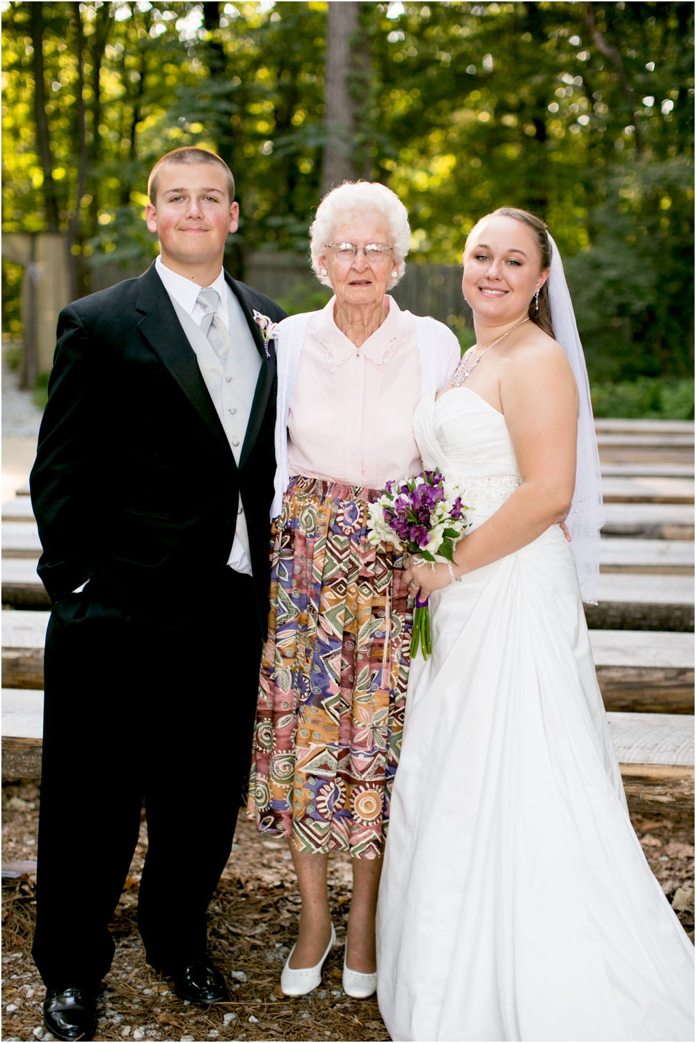 Welker Round Barn Farm Market Outdoor Wedding Living Radiant Photography-65_0083.jpg