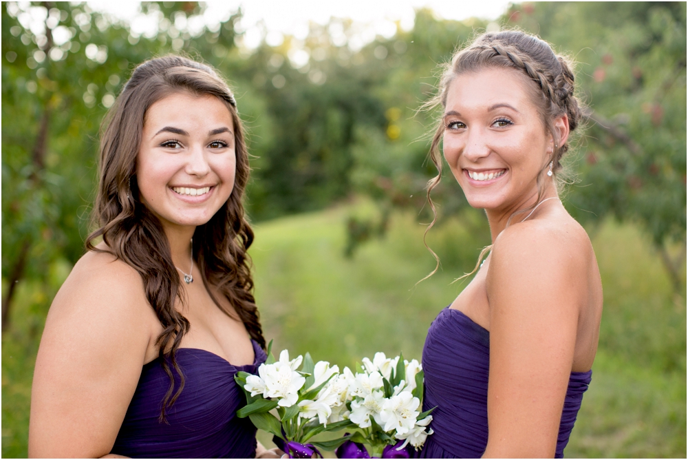 Welker Round Barn Farm Market Outdoor Wedding Living Radiant Photography-65_0090.jpg